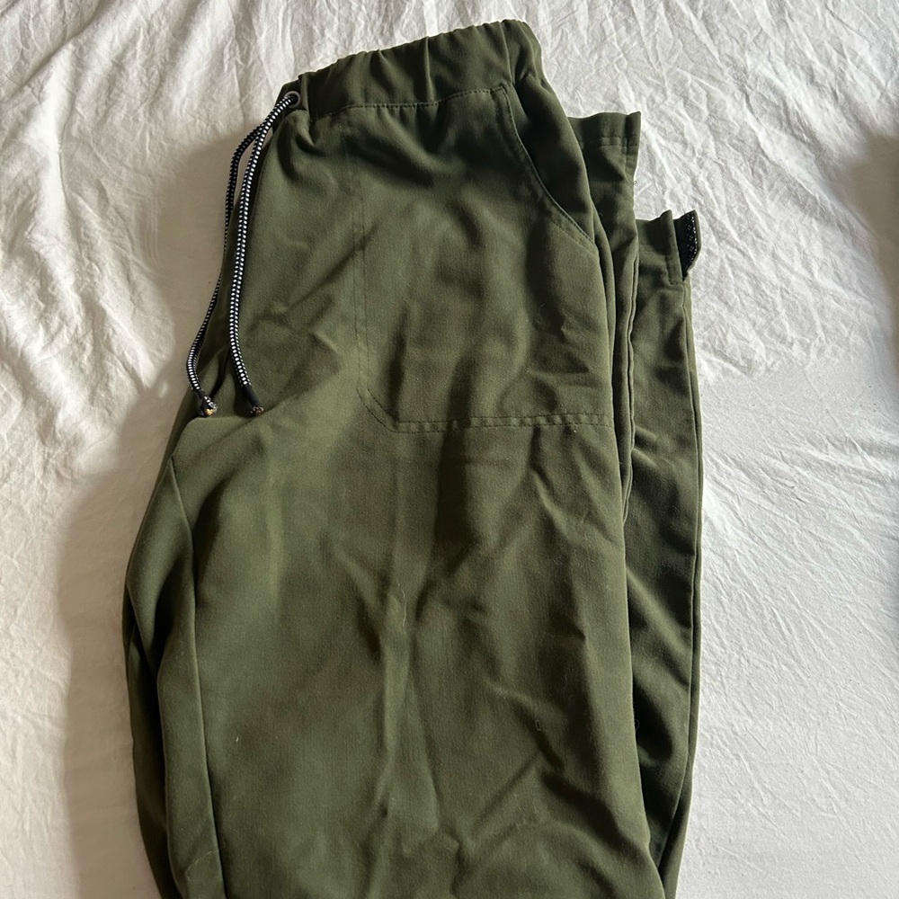 Olive Green women’s scrub Pants